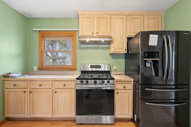 8100 Clinton Avenue S, Bloomington, MN 55420