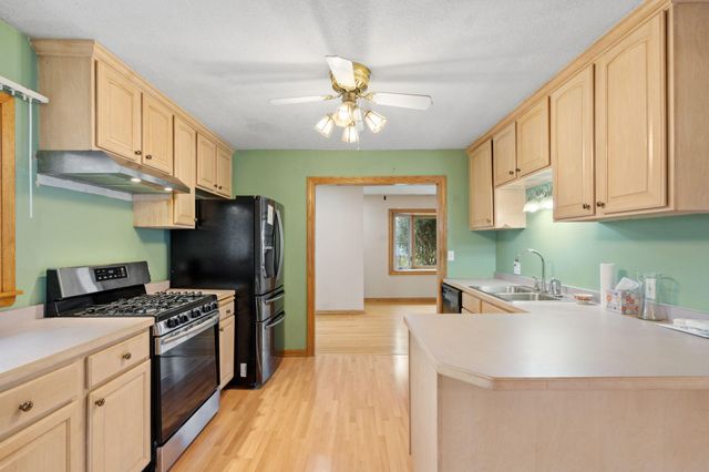 8100 Clinton Avenue S, Bloomington, MN 55420