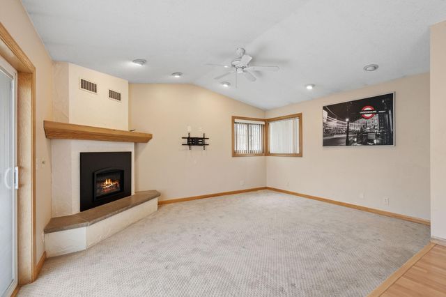 8100 Clinton Avenue S, Bloomington, MN 55420