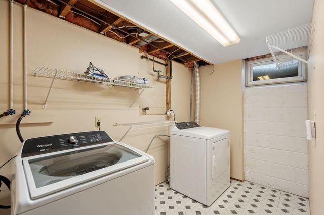 8100 Clinton Avenue S, Bloomington, MN 55420