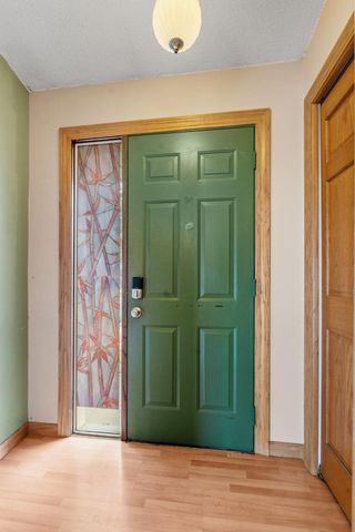 8100 Clinton Avenue S, Bloomington, MN 55420