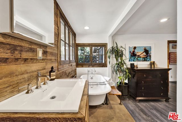 2021 Rome Drive, Los Angeles, CA 90065