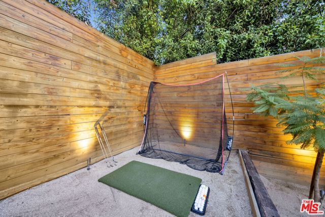 2021 Rome Drive, Los Angeles, CA 90065