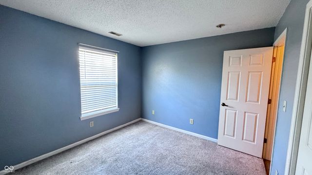2119 W Van Arsdall Court, Columbus, IN 47201