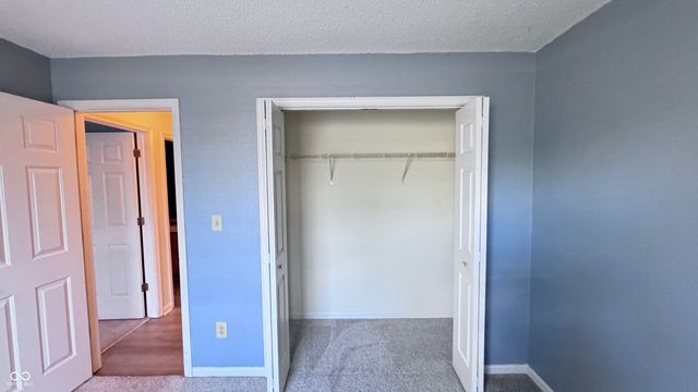 2119 W Van Arsdall Court, Columbus, IN 47201