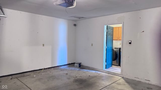 2119 W Van Arsdall Court, Columbus, IN 47201