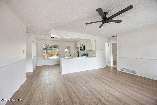 3430 Mayfair Drive, Horn Lake, MS 38637
