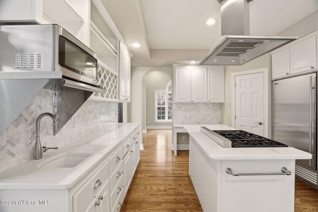 1611 E Heritage Ln, Spokane, WA 99208
