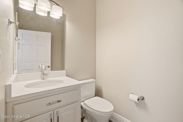 1611 E Heritage Ln, Spokane, WA 99208