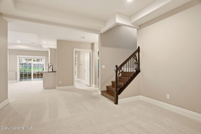 1611 E Heritage Ln, Spokane, WA 99208