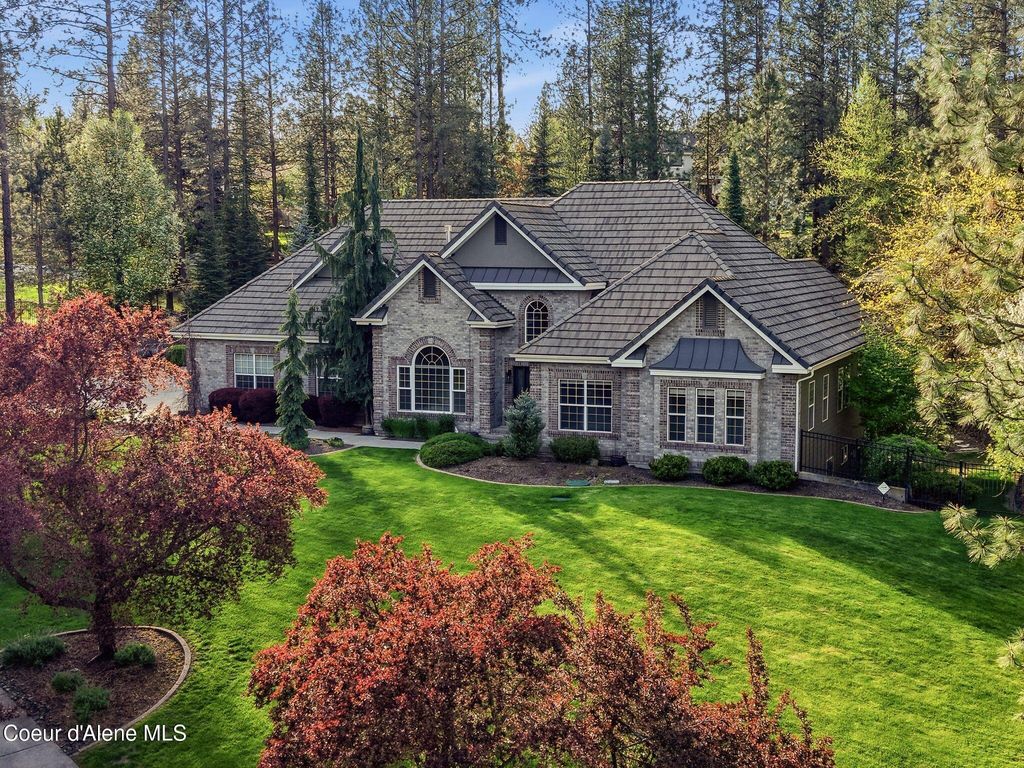 1611 E Heritage Ln, Spokane, WA 99208