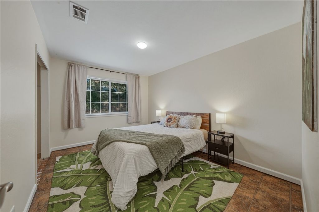 Image 17 of property listing at 10565 Sunset Ridge, Kelseyville, CA 95451