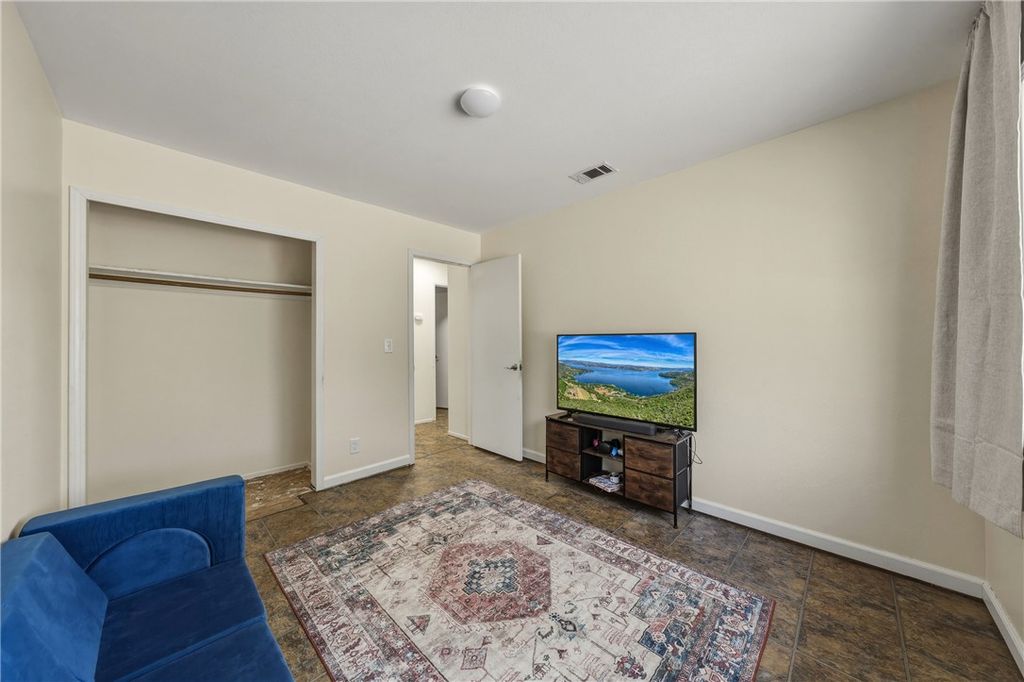 Image 20 of property listing at 10565 Sunset Ridge, Kelseyville, CA 95451