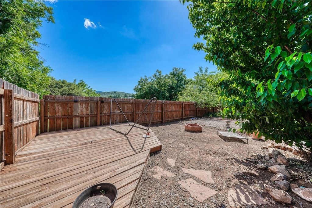 Image 23 of property listing at 10565 Sunset Ridge, Kelseyville, CA 95451