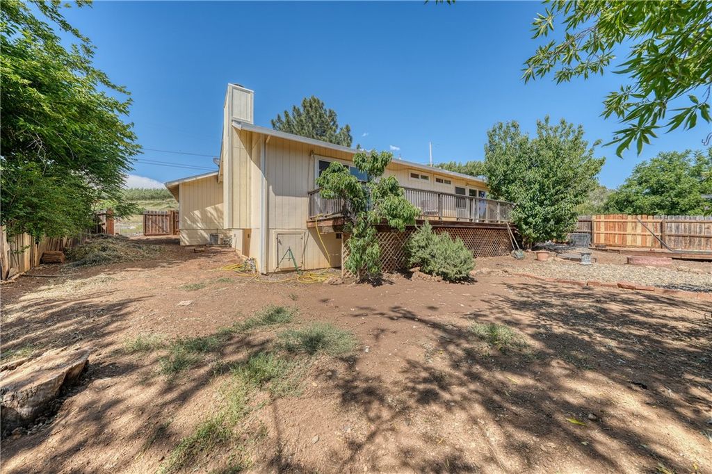 Image 30 of property listing at 10565 Sunset Ridge, Kelseyville, CA 95451