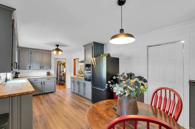 121 Anderson Avenue, Pacolet, SC 29372