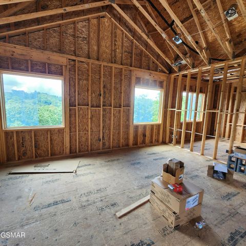 1970 Spurling Road, Sevierville, TN 37876