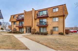 4925 W 109th Street 101, Oak Lawn, IL 60453
