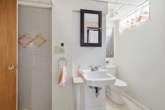 3610 30th Avenue, Rock Island, IL 61201