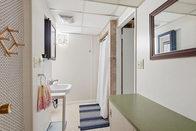 3610 30th Avenue, Rock Island, IL 61201