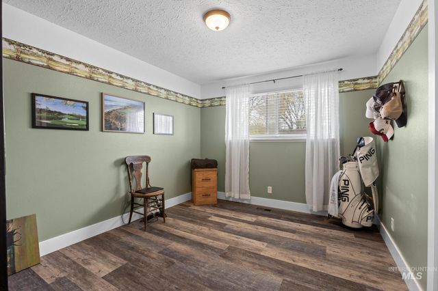 4715 N Sorrento, Boise, ID 83704