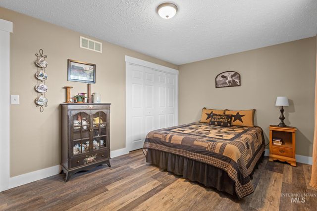 4715 N Sorrento, Boise, ID 83704