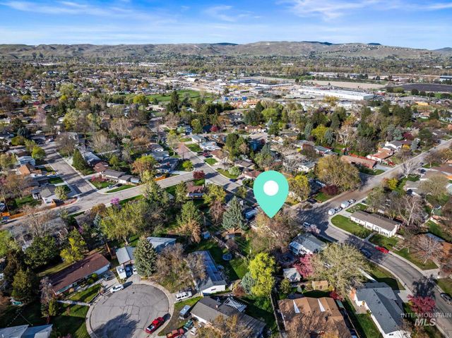 4715 N Sorrento, Boise, ID 83704