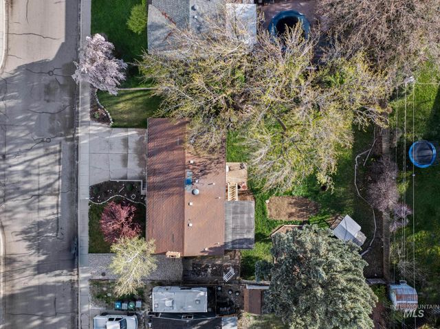 4715 N Sorrento, Boise, ID 83704