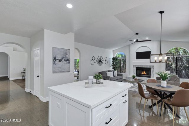 6227 E STAR VALLEY Street, Mesa, AZ 85215