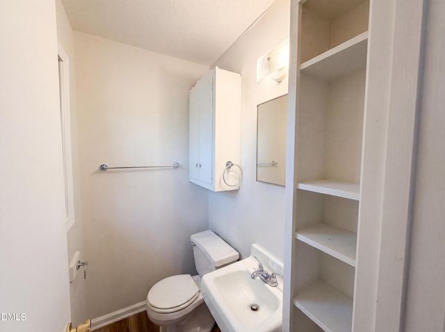 2560 Mangum Avenue, Creedmoor, NC 27522