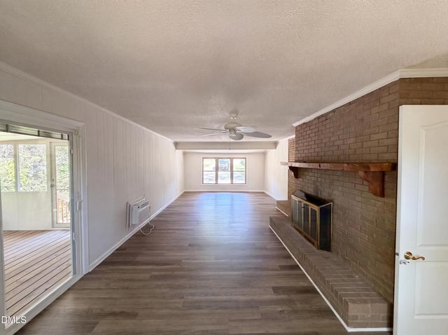 2560 Mangum Avenue, Creedmoor, NC 27522
