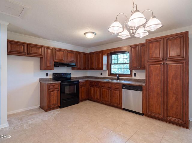 2560 Mangum Avenue, Creedmoor, NC 27522