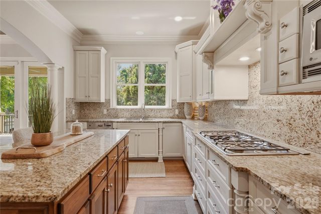 168 Dedham Loop, Mooresville, NC 28117