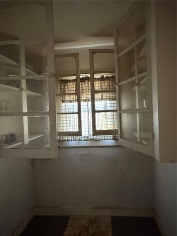 6613 W Montgomery Road, Houston, TX 77091