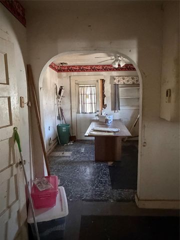 6613 W Montgomery Road, Houston, TX 77091