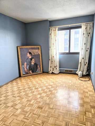 410 Groveland Avenue 1704, Minneapolis, MN 55403