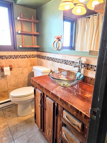 410 Groveland Avenue 1704, Minneapolis, MN 55403