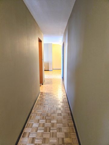 410 Groveland Avenue 1704, Minneapolis, MN 55403