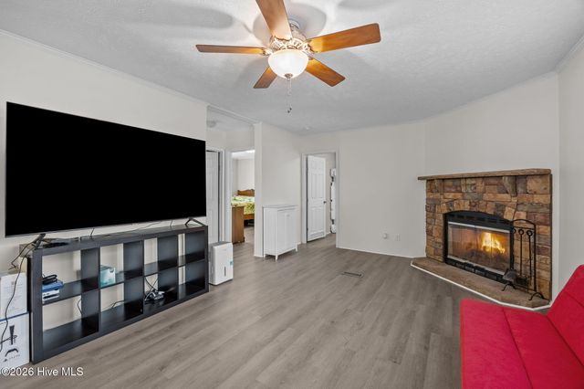 4359 4th Street SE, Saint James, NC 28461