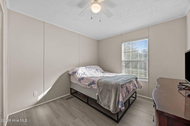 4359 4th Street SE, Saint James, NC 28461