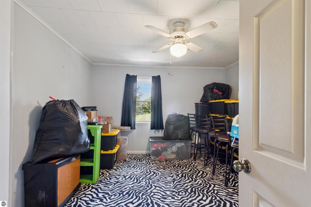 Image 21 of property listing at 522 E Saginaw Street, St Louis, MI 48880