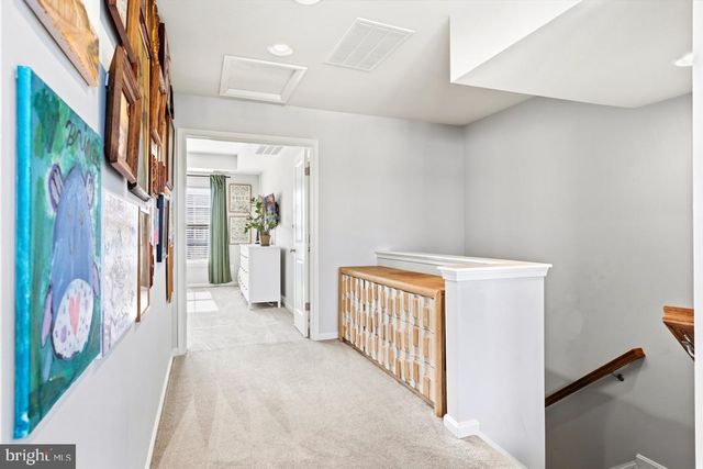 9228 ALVYN LAKE CIR, Bristow, VA 20136