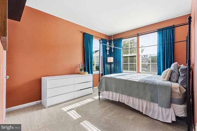 9228 ALVYN LAKE CIR, Bristow, VA 20136