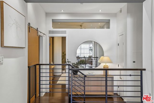 1645 N Vine Street 911, Los Angeles, CA 90028