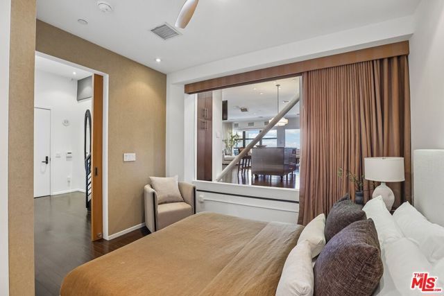 1645 N Vine Street 911, Los Angeles, CA 90028