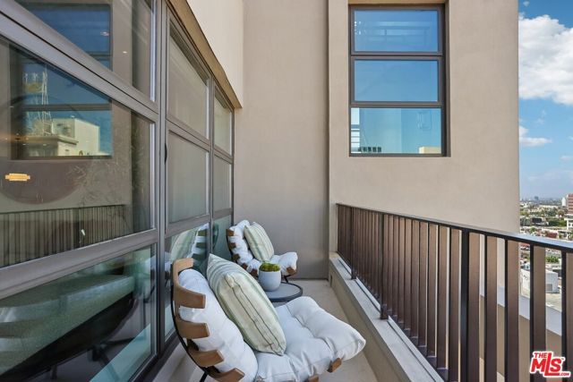 1645 N Vine Street 911, Los Angeles, CA 90028
