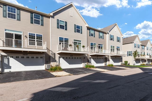 1609 Sager Way, Batavia, IL 60510