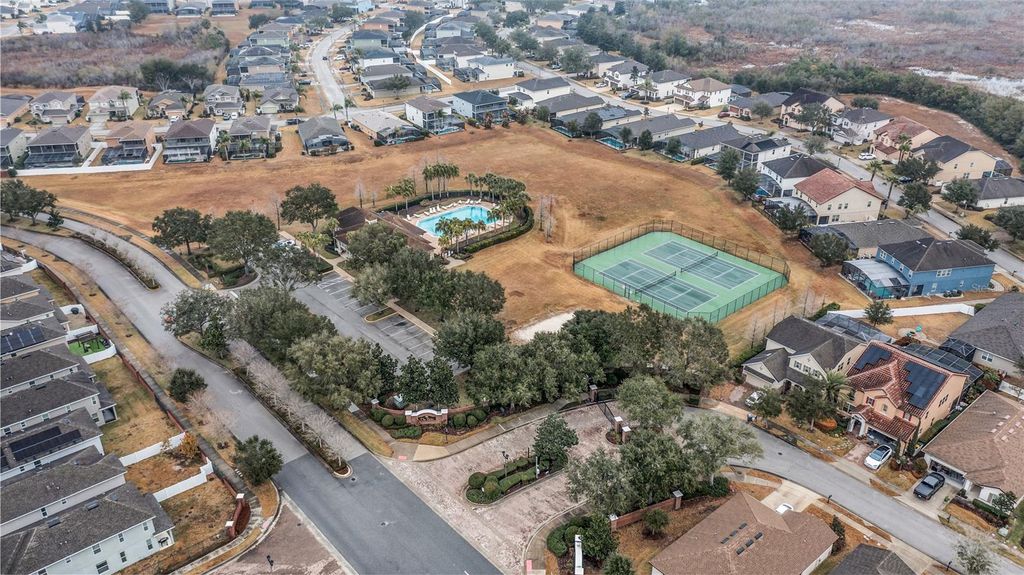 Image 68 of property listing at 2081 DERWENT DRIVE, Davenport, FL 33896