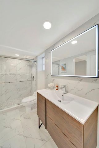 3100 Holiday Springs Boulevard 111, Margate, FL 33063
