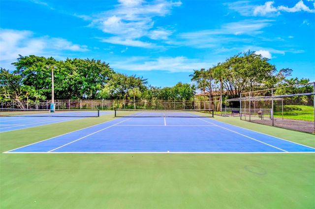 3100 Holiday Springs Boulevard 111, Margate, FL 33063